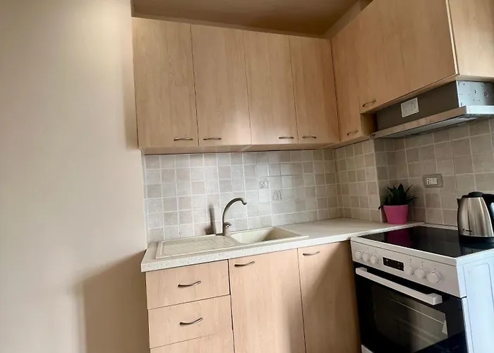 Xhomlliku Apartment